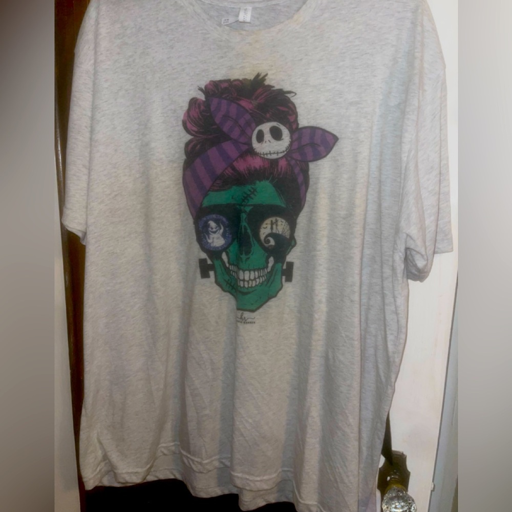 ⭐️  5/$20 Skull Tee